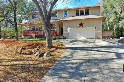 17790 Hitch Ct, Lake Wildwood CA  95946-9648 exterior