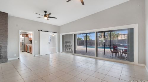 2407 Peninsula Dr, Daytona Beach FL  32118-5412 exterior