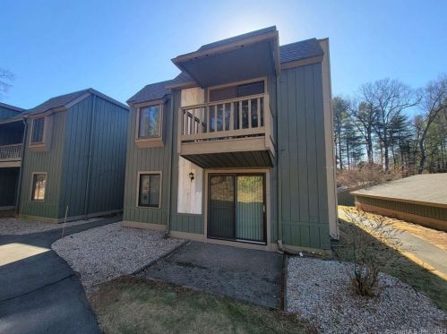 44 Village Rd, Southington CT  06489-3449 exterior