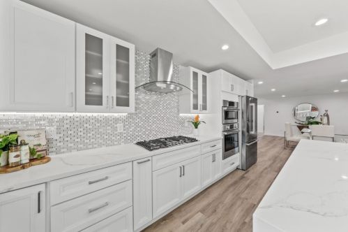 1797 Rosswood Dr, San Jose CA  95124-5224 exterior