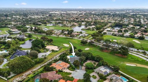 4315 Lakewood Dr, Delray Beach FL  33445-9004 exterior