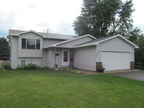 104 Ivy Dr, Eau Galle, WI 54028-9417