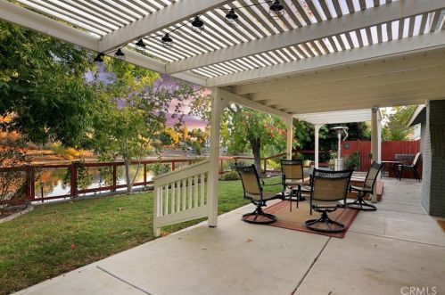 30305 Mira Loma Dr, Temecula CA  92592-2135 exterior