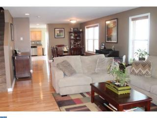 830 Bush St, Norristown, PA 19405-1341