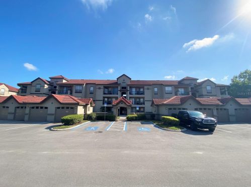4201 Woodstorks Walk Way, Lutz FL  33558-2777 exterior