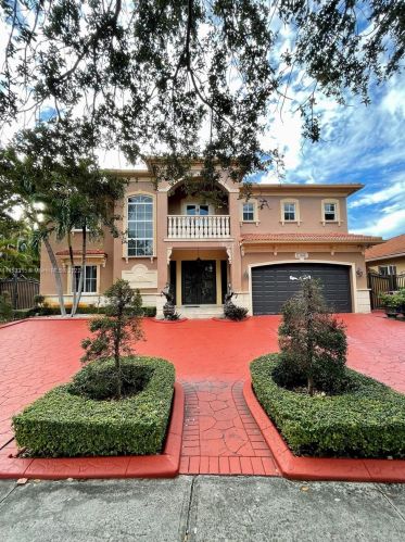 17466 91st Ct, Hialeah, FL 33018-6699