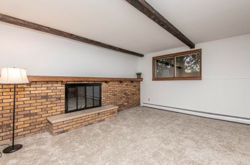 3590 Glen Park Rd, Waukesha WI  53151-5222 exterior