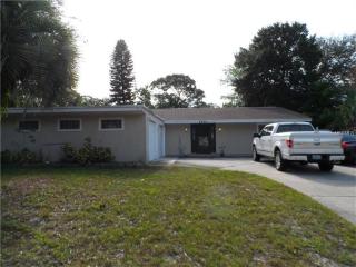 6244 11th Ave, Saint Petersburg, FL 33707-3105