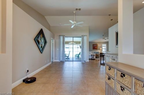 301 29th St, Cape Coral, FL 33904-3487