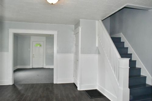 412 White Oak Ave, Zanesville OH  43701-5143 exterior