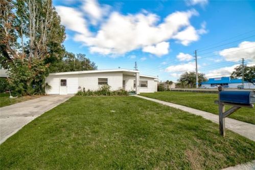 1237 Parade Ave, Kissimmee, FL 34744-3536