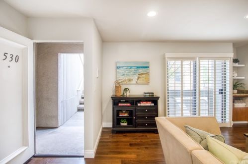 12530 Montecito Rd, Seal Beach, CA 90740-2725