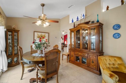 1403 14th St, Cape Coral, FL 33909-1560