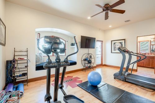 5909 Solcito Ln, Scottsdale AZ 85250-5514 exterior