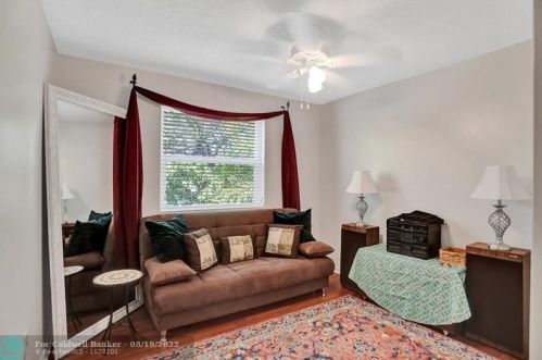 11936 12 St, Hollywood FL 33026-4359 exterior