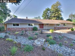 3679 Hobby Ct, Concord, CA 94518-1528