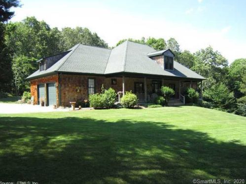 15 Juniper Ln, Stonington, CT 06378-2332