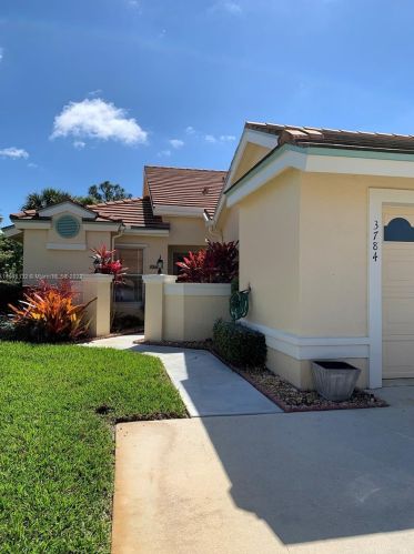 3784 Whispering Sound Dr, Palm City FL  34990-7734 exterior