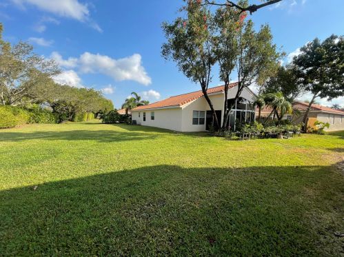 7722 Lemonwood St, Boynton Beach, FL 33437-5458