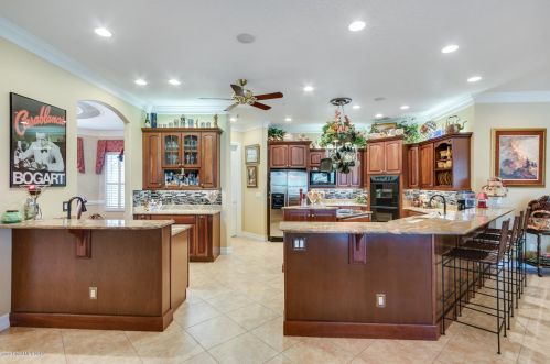 580 Willowgreen Ln, Titusville, FL 32780-3535
