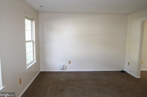 414 Wind Dr, Dover DE  19901-6692 exterior