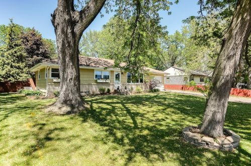 207 County Road F, Saint Paul, MN 55127-6106