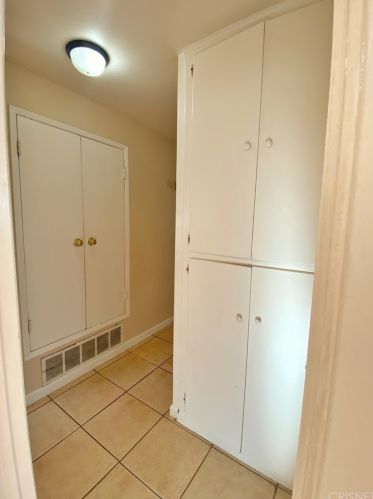 358 Landsford St, Lancaster CA 93535-2613 exterior