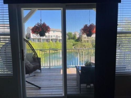 926 Waterpointe Ln, Covington KY  41018-3873 exterior