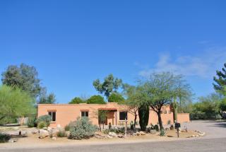 2000 Cassim Ln, Tucson, AZ 85704-1218