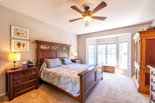 1440 Choctaw Dr, London OH  43140-8728 exterior