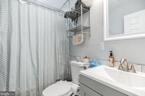 5454 Berks St, Philadelphia PA  19131-3119 exterior