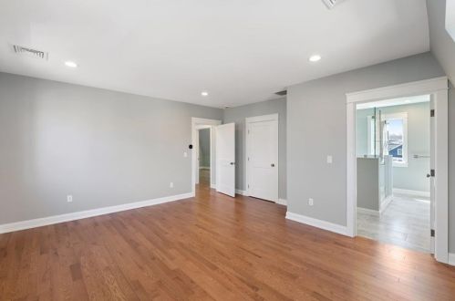 110 Boon St, South Kingstown RI  02882-3655 exterior