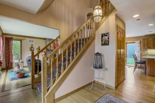 2234 Glenbrook Ln, Thiensville WI  53092-3116 exterior