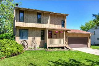 5385 89th Ct, Camp Dodge, IA 50131-1747