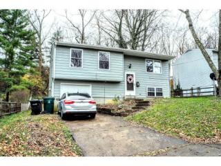 6027 Tridale Ct, Cincinnati, OH 45230-1356