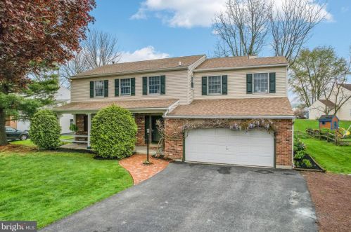 4 Joseph Ct, Downingtown, PA 19335-2264