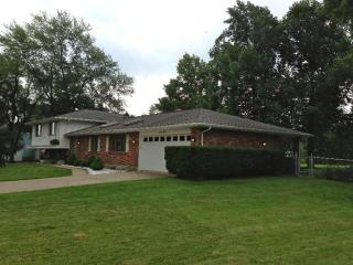 7700 Belle Plain Dr, Dayton, OH 45424-3209