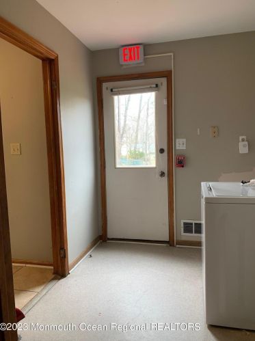 31 Miller Rd, Lakewood NJ  08701-2919 exterior