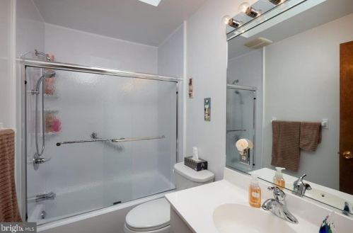 1139 Pecan Ln, Walnutport PA 18088-9444 exterior