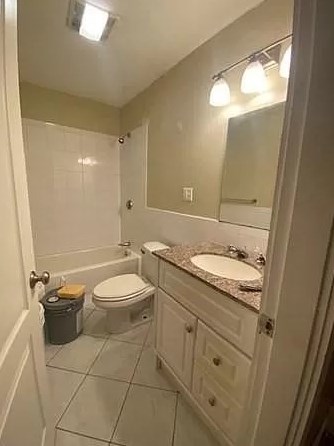 4619 Washington St, Boston MA exterior