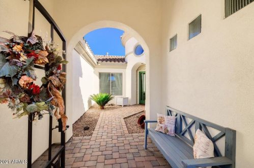 4689 Bandit Rd, Gilbert, AZ 85297-9626
