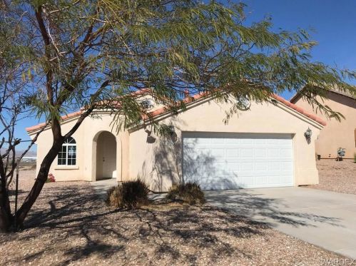1513 Pettibone Dr, Bullhead City, AZ 86442-8828