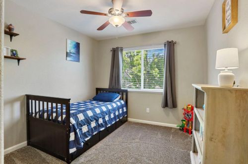 1729 Mable Ave, Modesto CA  95355-1241 exterior