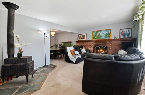 252 County Center Rd, White Plains, NY 10603-3002