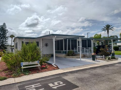 82068 G St, Pinellas Park, FL 33781-1728