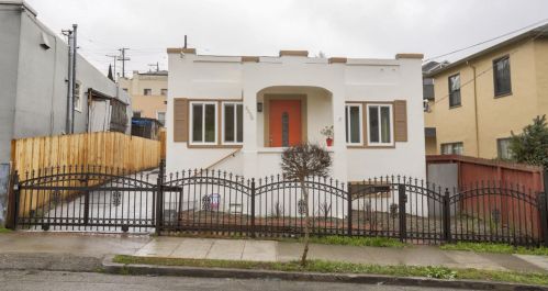 2536 23rd Ave, Oakland, CA 94606-3526