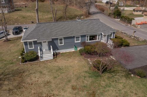 36 Federal Hill Rd, Hollis, NH 03049-6301