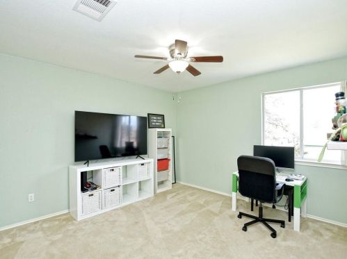 10208 Beard Ave, Austin TX 78748-3956 exterior