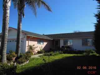 1316 Nectarine Ave, Lompoc, CA 93436-4326