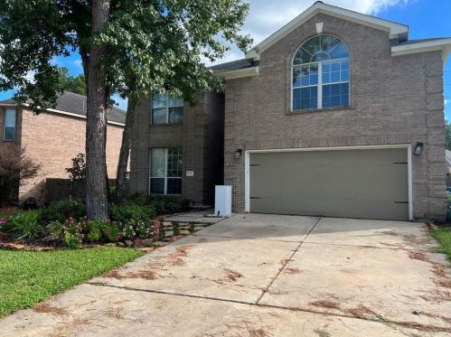 8514 Sports Haven Dr, Humble TX  77346-6000 exterior